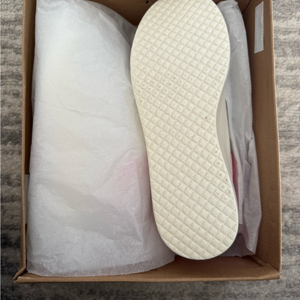 NIB Steve Madden Gaines Platform Sneakers Sz 9 - Picture 4 of 4